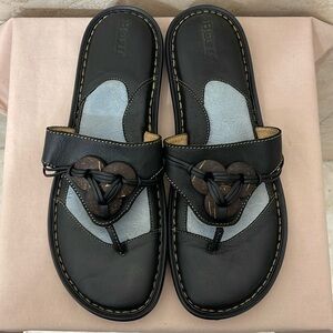 Born black leather thong sandals with bohemian woven beaded design. Size 11